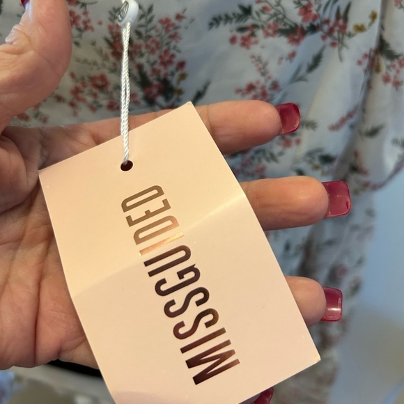 $15 sale New Missguided tie neck crop top blouse frill floral 0114 ASOS w ♥️59 - Picture 9 of 12